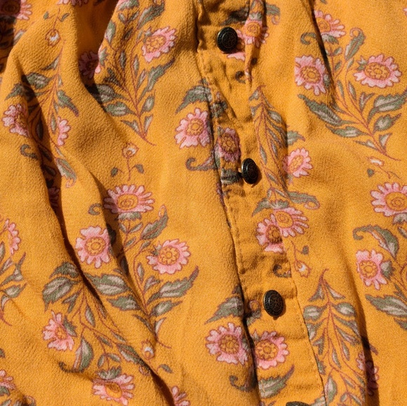 Crop top - Picture 3 of 4